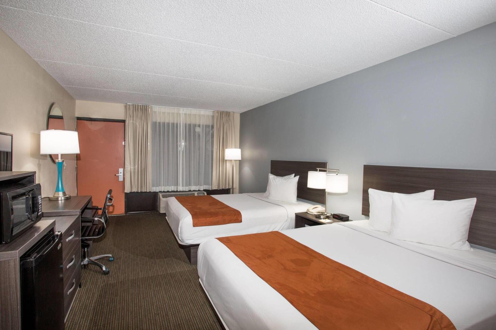 Days Inn & Suites By Wyndham Orlando Airport Buitenkant foto